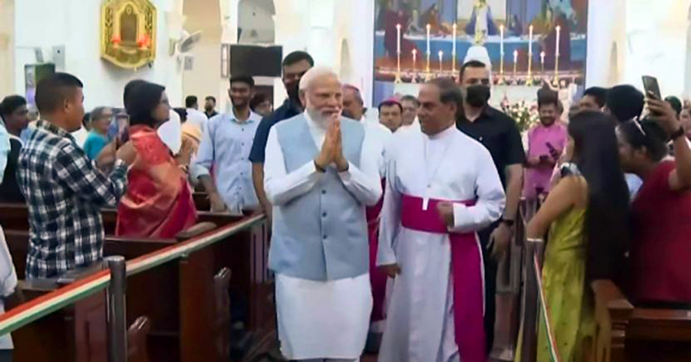 Prime Minister Narendra Modi visited the Sacred Heart Cathedral in Delhi